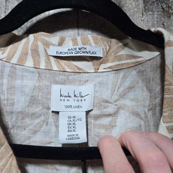 Nicole Miller Flax Linen Palm Print Tan and Cream Button Down Crop Top NWT - Picture 5 of 5